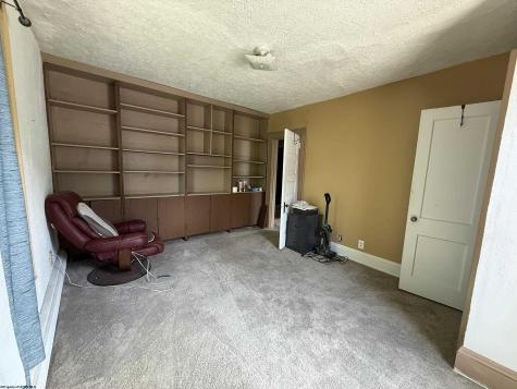 15 Locust Street Elkins WV 26241