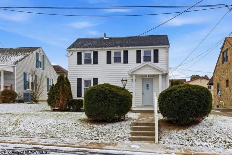 408 Maryland Avenue Nutter Fort WV 26301