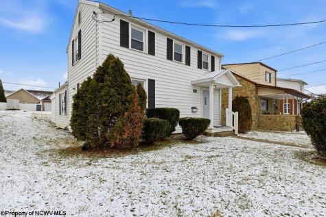 408 Maryland Avenue Nutter Fort WV 26301
