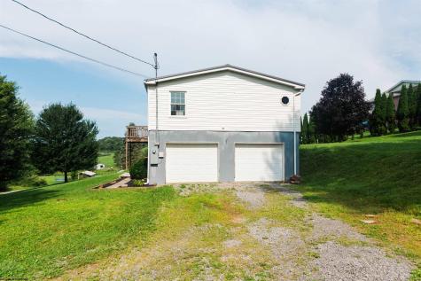101 Tony Rundle Road Grafton WV 26354