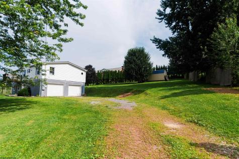 101 Tony Rundle Road Grafton WV 26354