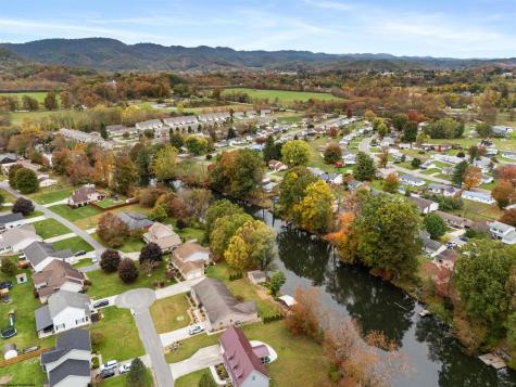 116 Valley Court Elkins WV 26241