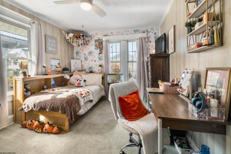 512 Stanley Avenue Clarksburg WV 26301