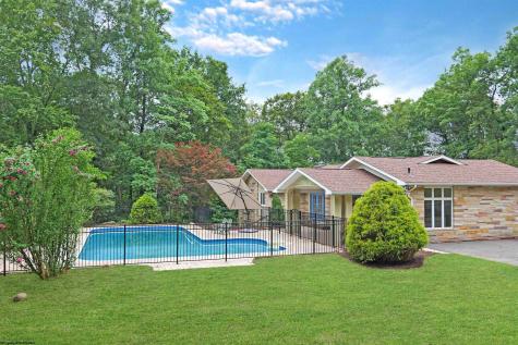 1412 Saint Joe Road Albright WV 26519