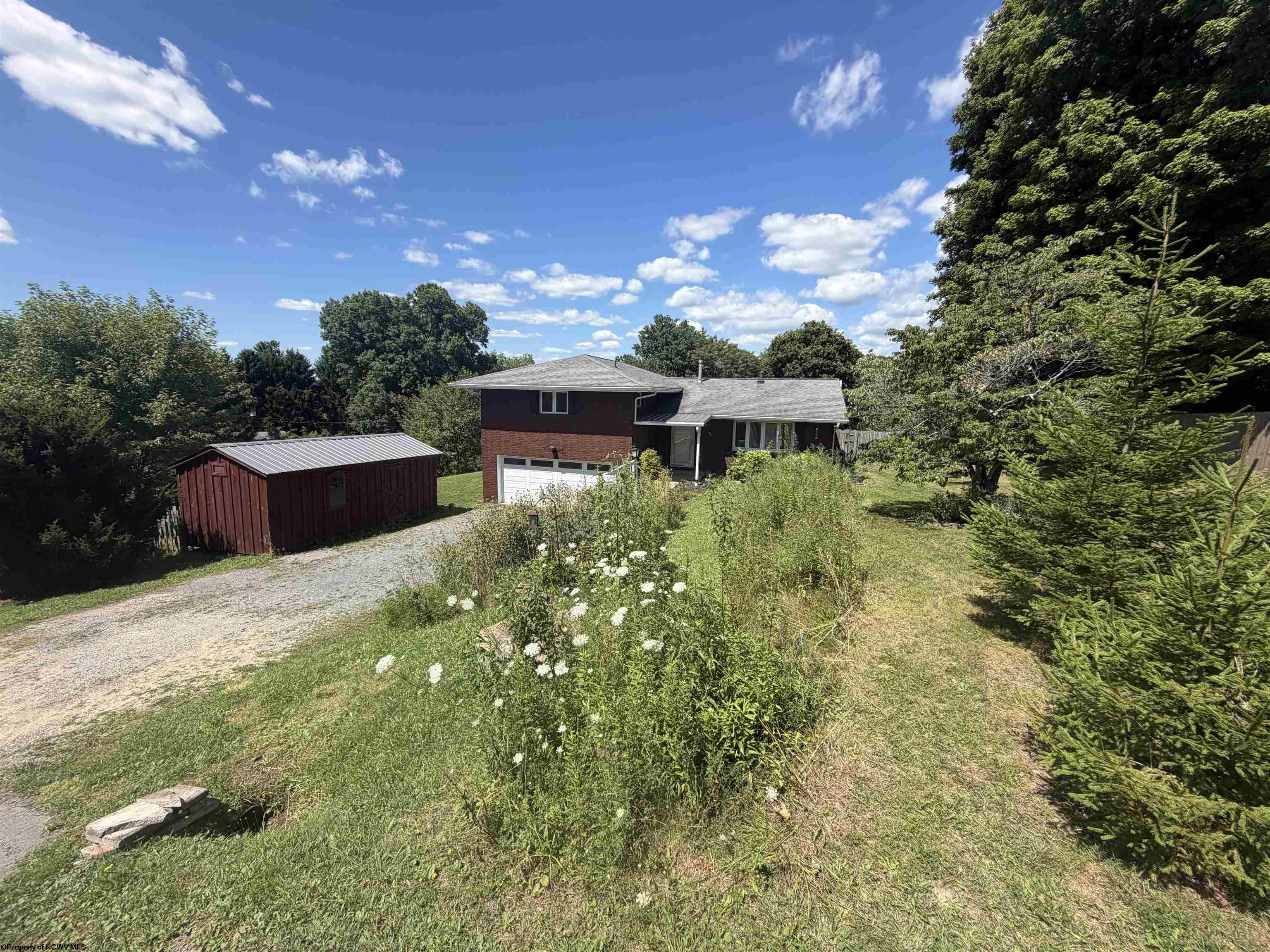 11 Plantation Drive Morgantown WV 26508