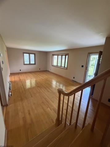 11 Plantation Drive Morgantown WV 26508