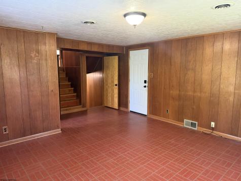 11 Plantation Drive Morgantown WV 26508
