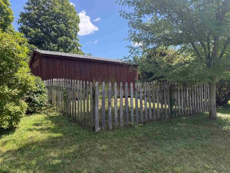 11 Plantation Drive Morgantown WV 26508