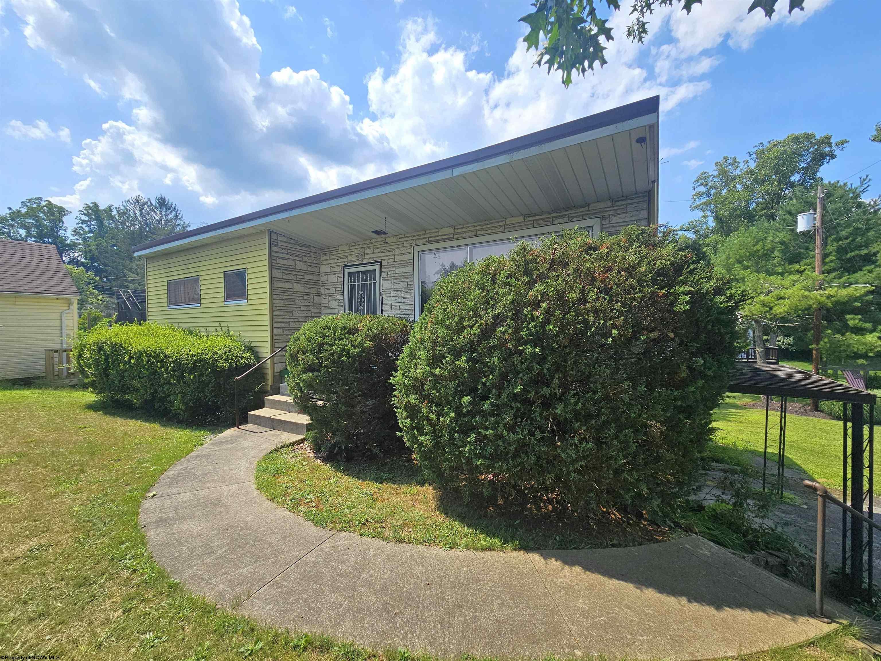 1630 Fairfield Road Fairmont WV 26554