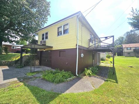 1630 Fairfield Road Fairmont WV 26554