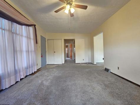 1630 Fairfield Road Fairmont WV 26554