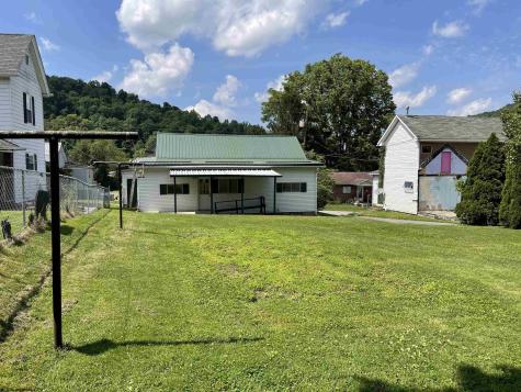 608 College Street Barrackville WV 26559
