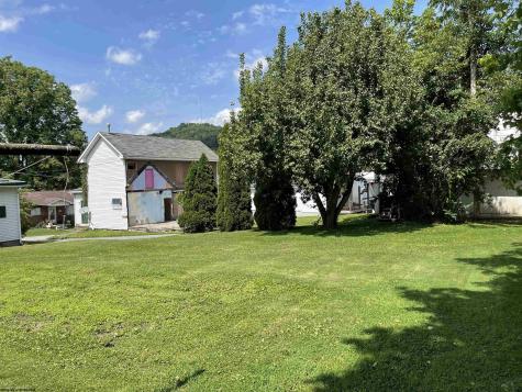 608 College Street Barrackville WV 26559