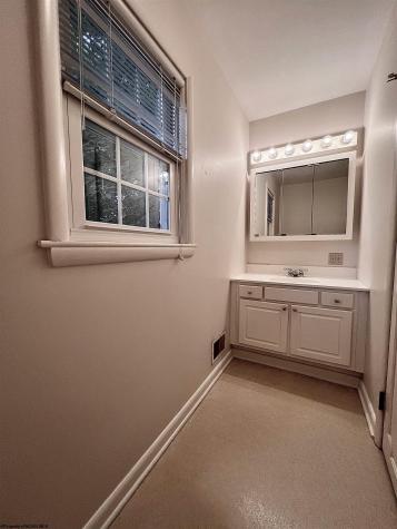 342 Lee Avenue Clarksburg WV 26301