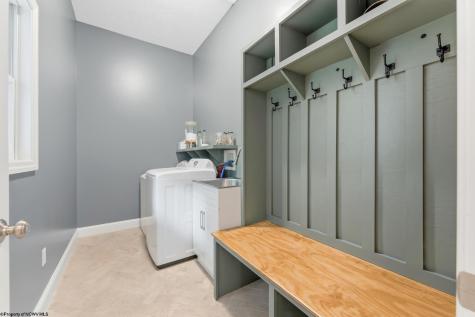 5 Squirrel Lane Morgantown WV 26508