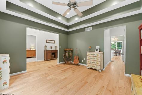 5 Squirrel Lane Morgantown WV 26508