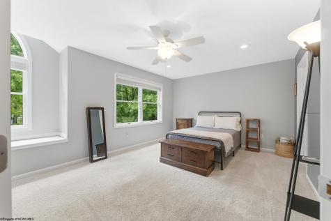 5 Squirrel Lane Morgantown WV 26508