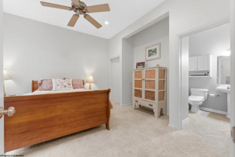 5 Squirrel Lane Morgantown WV 26508
