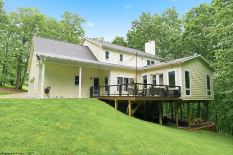5 Squirrel Lane Morgantown WV 26508