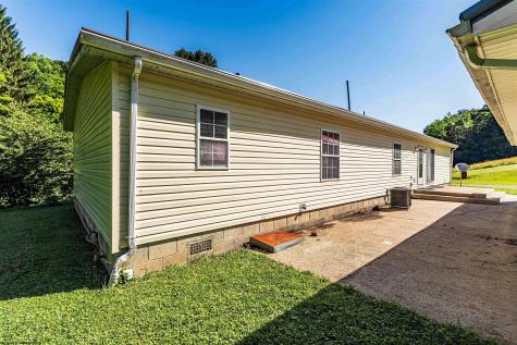 859 Statler Run Road Fairview WV 26570