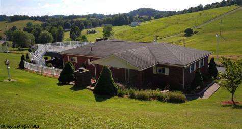 1480 Monumental Road Fairmont WV 26554