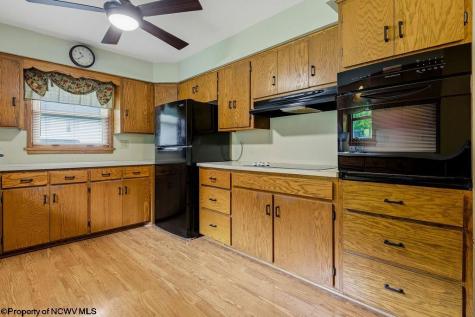 101 Ash Street Shinnston WV 26431