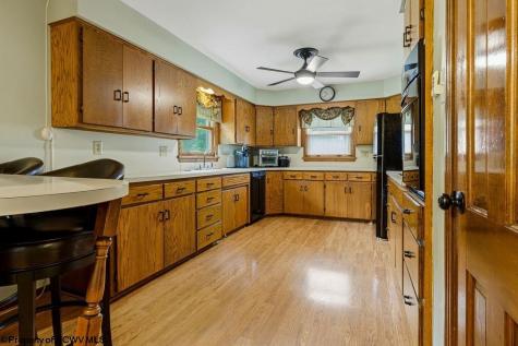 101 Ash Street Shinnston WV 26431