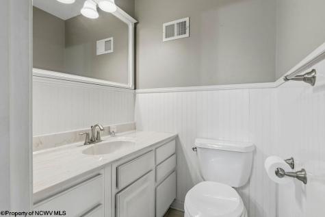 101 Ash Street Shinnston WV 26431