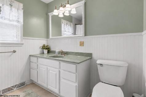 101 Ash Street Shinnston WV 26431