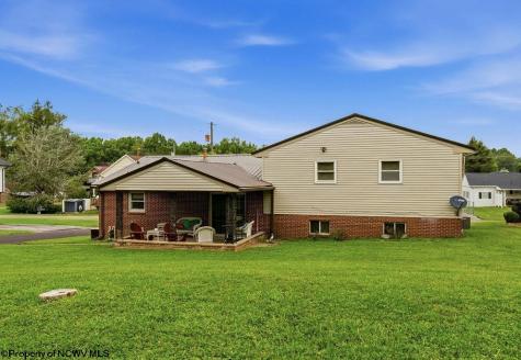 101 Ash Street Shinnston WV 26431