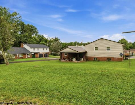 101 Ash Street Shinnston WV 26431