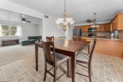 224 Aurora Drive Morgantown WV 26508