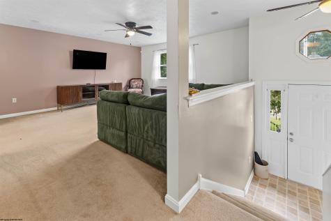 224 Aurora Drive Morgantown WV 26508