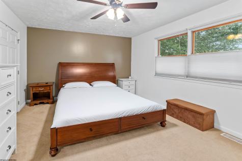 224 Aurora Drive Morgantown WV 26508