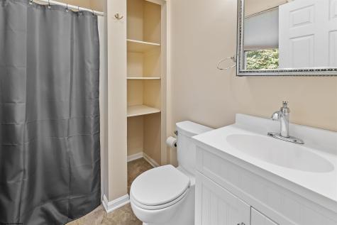 224 Aurora Drive Morgantown WV 26508