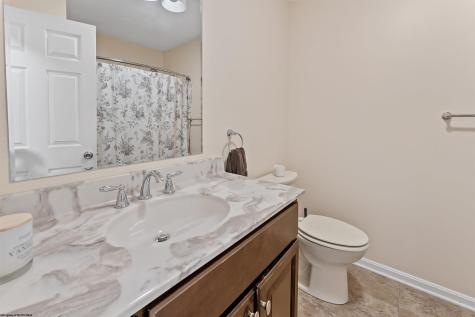 224 Aurora Drive Morgantown WV 26508