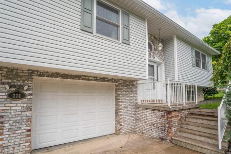 224 Aurora Drive Morgantown WV 26508