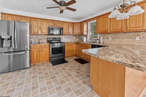 224 Aurora Drive Morgantown WV 26508