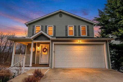 701 Park Side Lane Morgantown WV 26501