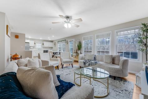 701 Park Side Lane Morgantown WV 26501