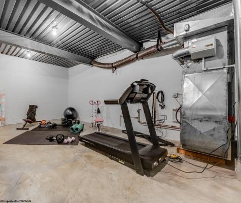 701 Park Side Lane Morgantown WV 26501