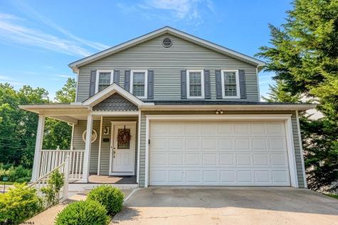 701 Park Side Lane Morgantown WV 26501