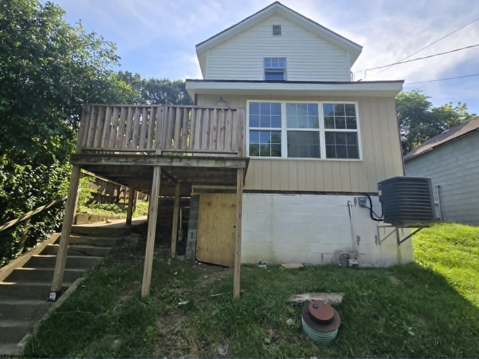 669 Summit Park Avenue Clarksburg WV 26301