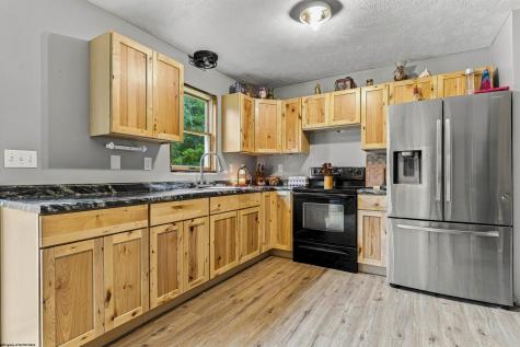 1366 Deer Haven Road Bruceton Mills WV 26525