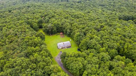 1366 Deer Haven Road Bruceton Mills WV 26525