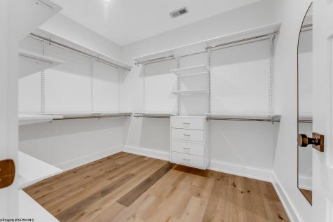 178 Bo Drive Morgantown WV 26508