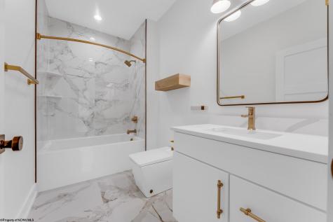 178 Bo Drive Morgantown WV 26508