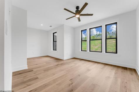 178 Bo Drive Morgantown WV 26508