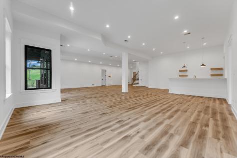 178 Bo Drive Morgantown WV 26508