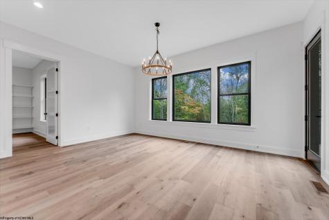 178 Bo Drive Morgantown WV 26508